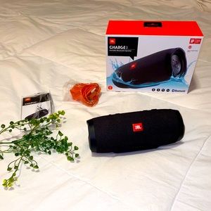 JBL Charge 3 with original box charger and manual